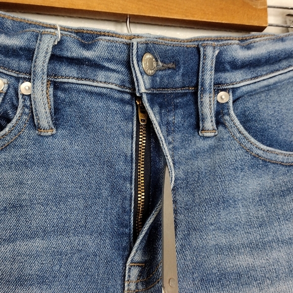 Point Sur Women's Denim Distressed High Tower Straight Jeans Size 27P - Picture 13 of 16